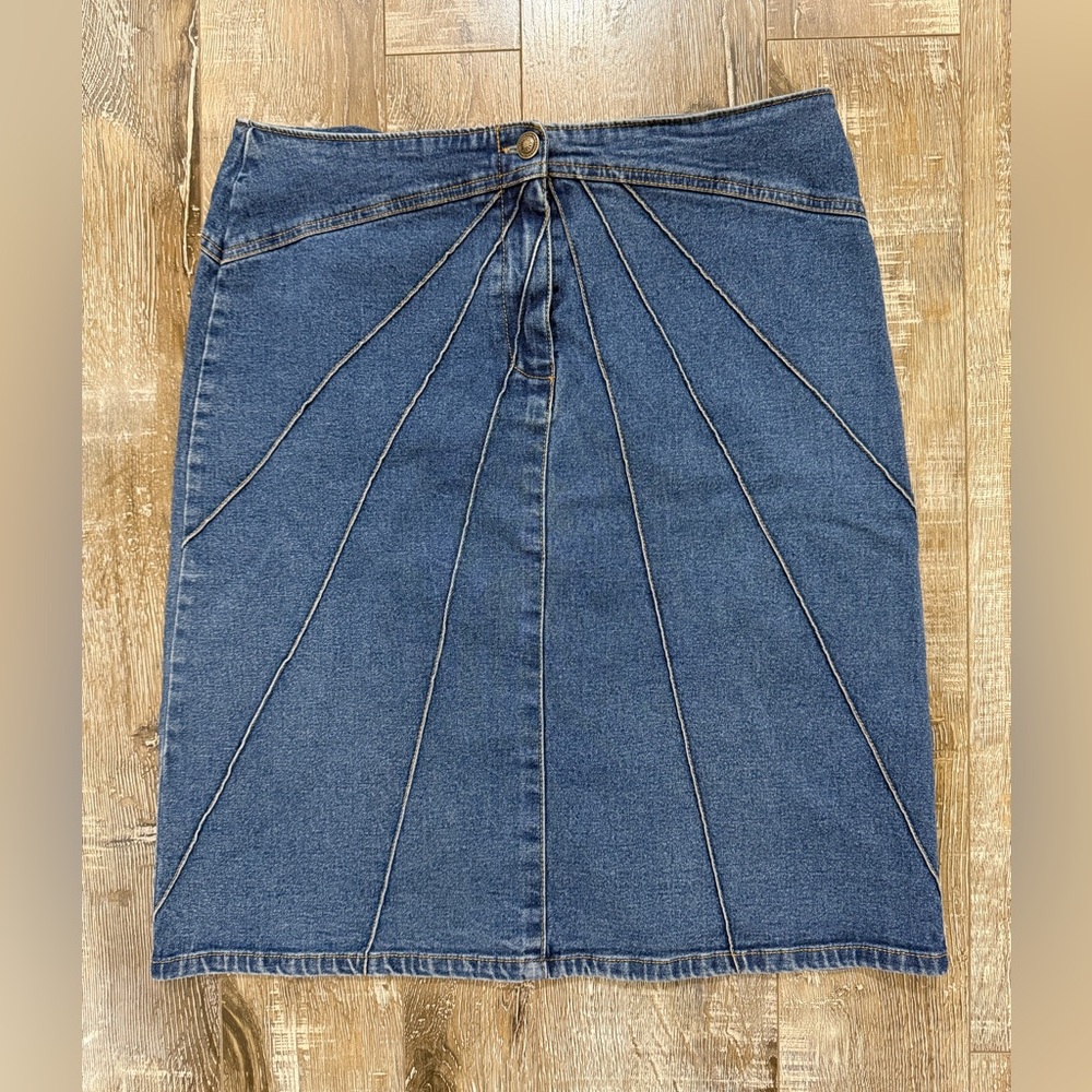 Vintage 90’s Blue Denim skirt